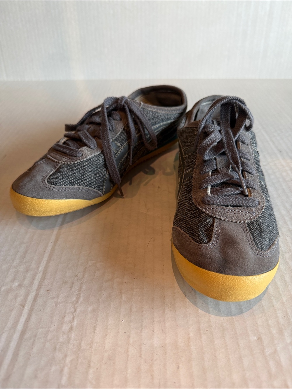 Onitsuka Tiger Mexico 66 Sneakers